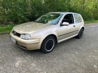 Gebraucht VW Golf IV 102 PS (75 kW) 2003 Gold Kleinwagen