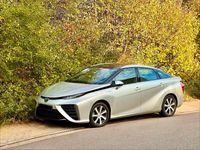 Gebraucht Toyota Mirai 153 PS (112 kW) 2016 Silber Limousine