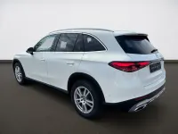 Gebraucht Mercedes GLC200 Avantgarde 204 PS (150 kW) 2024 Unilack polarwei SUV