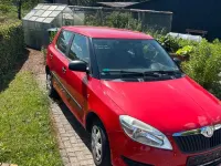 Gebraucht Skoda Fabia 60 PS (44 kW) 2010 Rot Kleinwagen