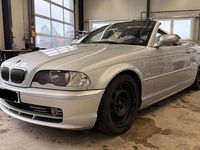 Gebraucht BMW 320 Cabriolet Performance 170 PS (125 kW) 2001 Silber Cabrio