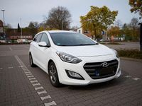 Gebraucht Hyundai i30 Classic 110 PS (80 kW) 2017 Weiß Kombi