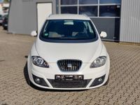 Gebraucht Seat Altea XL 105 PS (77 kW) 2011 Weiß Van / Kleinbus