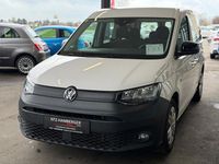 Second-hand VW Caddy 122 CP (89 kW) 2022 Alb Monovolum