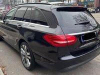 Gebraucht Mercedes C220 170 PS (125 kW) 2015 Schwarz Kombi