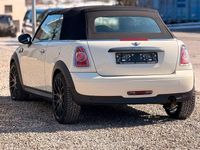 Gebraucht Mini One Cabriolet 98 PS (72 kW) 2015 Weiß Cabrio