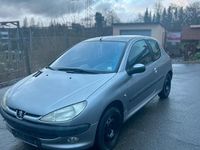 Gebraucht Peugeot 206 60 PS (44 kW) 2003 Grau Kleinwagen