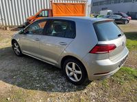 Gebraucht VW Golf VII Comfortline 150 PS (110 kW) 2017 Silber Limousine