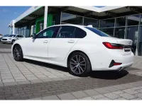 Gebraucht BMW 320 Sport Line 190 PS (139 kW) 2022 Alpinweiss 3 Limousine