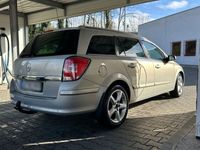 gebraucht Opel Astra Caravan 2.0 Turbo Edition Plus Keyless Go