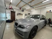 Gebraucht BMW 318 129 PS (94 kW) 2005 Silber Limousine