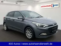 Gebraucht Hyundai i20 Style 84 PS (61 kW) 2017 Grau Kleinwagen