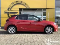 Usata Opel Corsa Elegance 101 CV (74 kW) 2023 Rosso Berlina