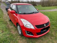Gebraucht Suzuki Swift 94 PS (69 kW) 2013 Rot Kleinwagen