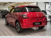 Gebraucht Suzuki Swift Comfort+ 83 PS (61 kW) 2025 Rot Kleinwagen
