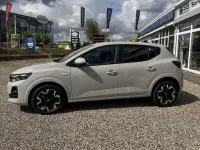Neu Dacia Sandero Journey 101 PS (74 kW) 2026 Sandstone Kleinwagen