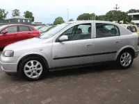 Gebraucht Opel Astra Njoy 84 PS (61 kW) 2003 Silber Limousine