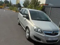 Gebraucht Opel Zafira 143 PS (105 kW) 2011 Grau Van / Kleinbus