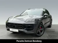 Gebraucht Porsche Cayenne GTS 500 PS (367 kW) 2024 Grau SUV