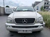 Gebraucht Mercedes ML270 163 PS (119 kW) 2002 Gold SUV