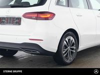 Gebraucht Mercedes B200 Progressive 163 PS (119 kW) 2025 Unilack polarweiß Van / Kleinbus