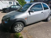 Gebraucht Ford Ka 60 PS (44 kW) 2002 Silber Kleinwagen