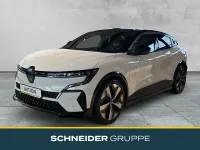 Używany Renault Megane E-Tech Techno 96 kW (131 KM) 2022 Biały Sedan/Limuzyna