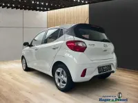 Gebraucht Hyundai i10 Trend 67 PS (49 kW) 2023 Weiß Kleinwagen