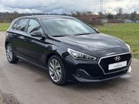 Gebraucht Hyundai i30 Passion Plus 140 PS (102 kW) 2019 Schwarz Kleinwagen