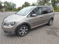 Gebraucht VW Touran Cross 140 PS (102 kW) 2012 Titanium beige metallic Van / Kleinbus