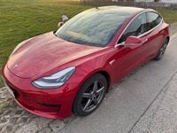 Gebraucht Tesla Model 3 Standard Range Plus 239 kW (325 PS) 2020 Rot Limousine