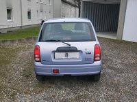 Gebraucht Daihatsu Cuore 56 PS (41 kW) 2003 Violet Kleinwagen