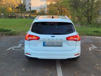 Usata Ford Focus 120 CV (88 kW) 2019 Bianco Station wagon