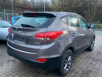 Gebraucht Hyundai ix35 Finale 135 PS (99 kW) 2015 Braun SUV