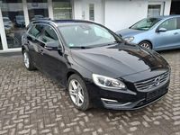 Gebraucht Volvo V60 220 PS (161 kW) 2017 Schwarz Kombi
