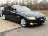 Gebraucht BMW 520 184 PS (135 kW) 2012 Schwarz Kombi