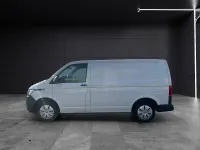 Gebraucht VW T6.1 90 PS (66 kW) 2021 Candyweiß Van