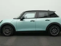 Second-hand Mini Cooper S Classic 204 CP (150 kW) 2025 Verde Hatchback