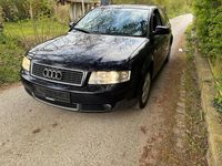 Używany Audi A4 131 KM (96 kW) 2003 Niebieski Kombi