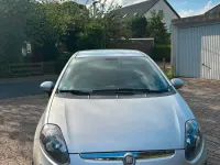 Gebraucht Fiat Punto 69 PS (50 kW) 2011 Silber Kleinwagen