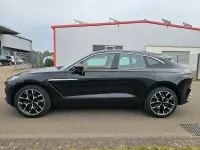 Gebraucht Aston Martin DBX 551 PS (405 kW) 2023 Schwarz SUV