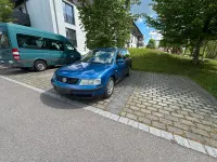 Gebraucht VW Passat 115 PS (84 kW) 1999 Blau Kombi
