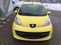 Gebraucht Peugeot 107 68 PS (50 kW) 2006 Gelb Kleinwagen
