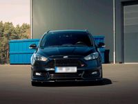 Usata Ford Focus ST 250 CV (183 kW) 2017 Nero Station wagon