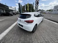 Gebraucht Renault Clio V Techno 91 PS (66 kW) 2023 Weiß Limousine