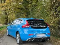 Gebraucht Volvo V40 R-Design 177 PS (130 kW) 2013 Blau Limousine