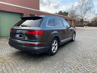 Gebraucht Audi Q7 S-Line 272 PS (200 kW) 2015 Grau SUV