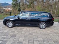 Second-hand VW Passat 150 CP (110 kW) 2022 Negru Break