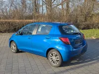 Gebraucht Toyota Yaris Trend 99 PS (72 kW) 2015 Blau Kleinwagen