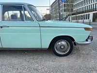 Usado BMW 2000 100 HP (73 kW) 1966 Andere farben Sedan